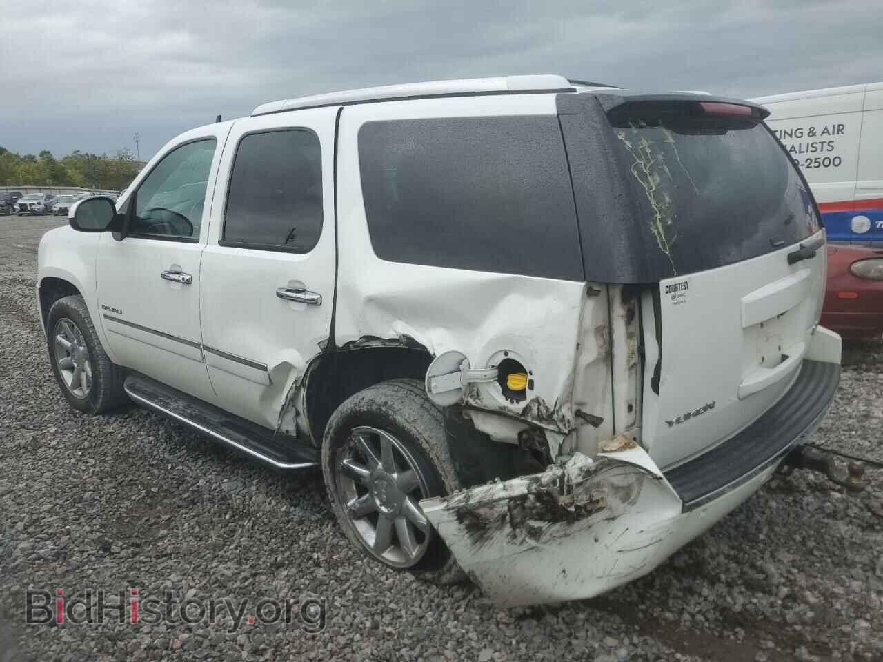 2013 GMC YUKON - VIN: 1GKS1EEF2DR279005 - Фото 2