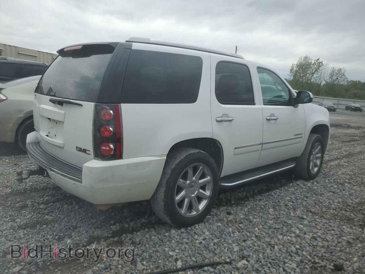 2013 GMC YUKON - VIN: 1GKS1EEF2DR279005 - Фото 3