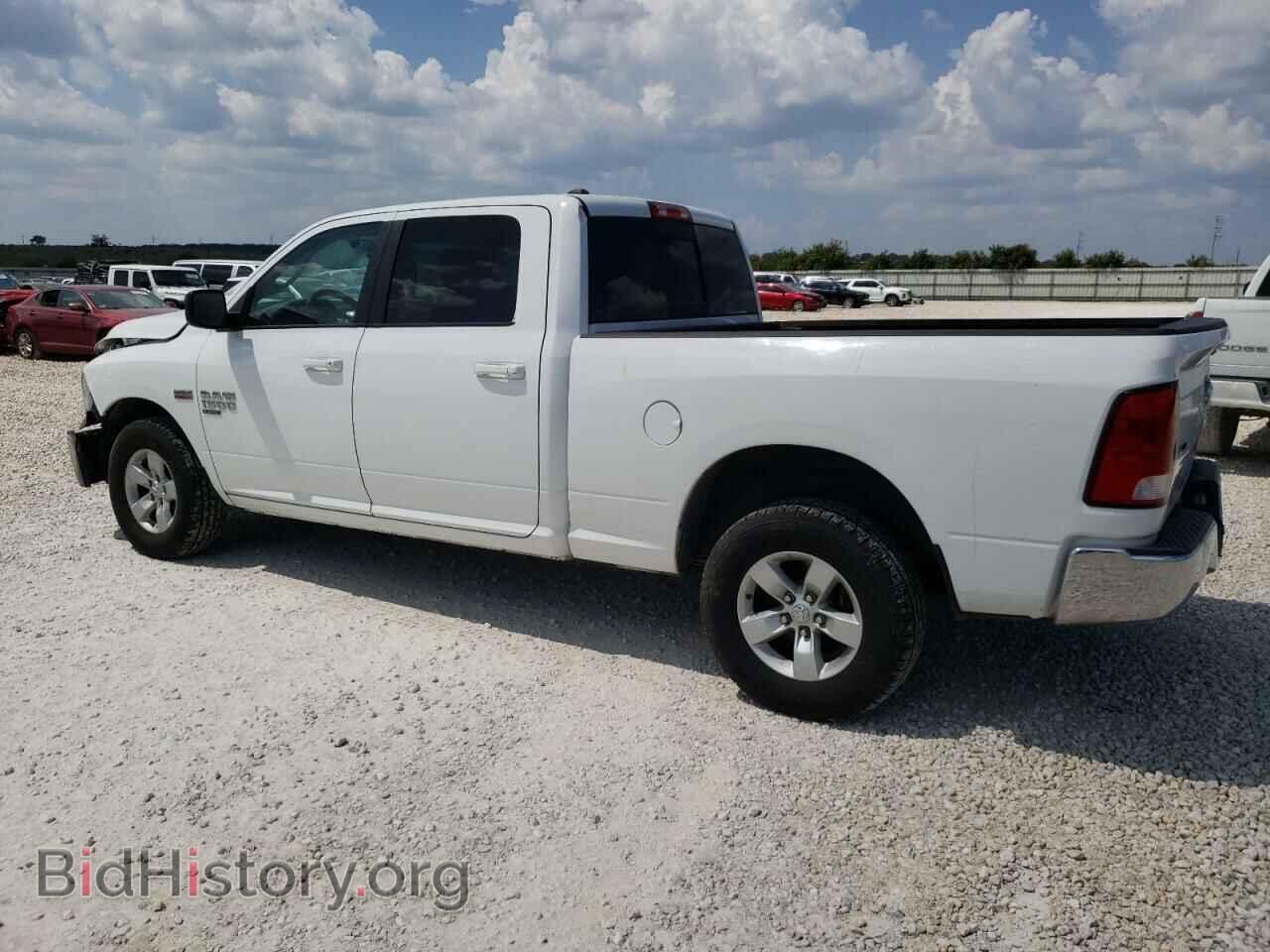 2019 RAM 1500 - VIN: 1C6RR6TTXKS732981 - Фото 2