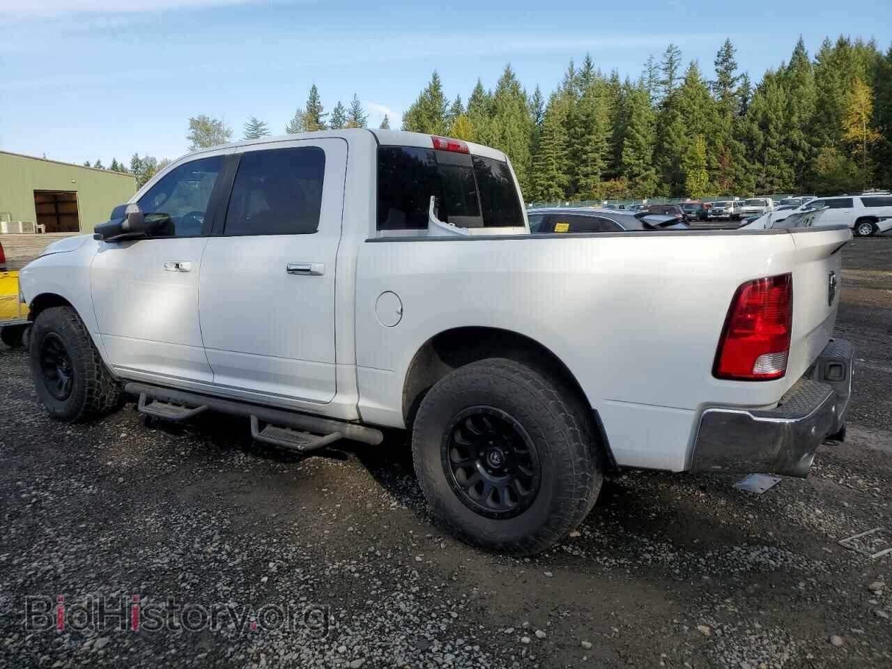 2016 RAM 1500 - VIN: 3C6RR7LT3GG359271 - Фото 2