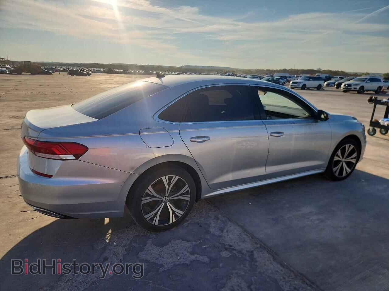 2021 VOLKSWAGEN PASSAT - VIN: 1VWSA7A34MC015786 - Фото 3