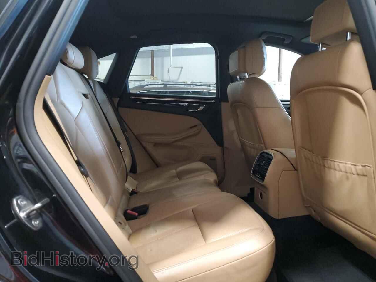 2017 PORSCHE MACAN - VIN: WP1AA2A59HLB00551 - Photo 11