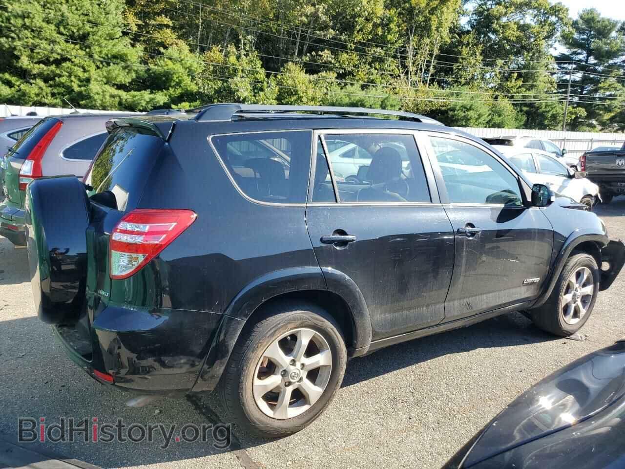 2011 TOYOTA RAV4 - VIN: 2T3DF4DV2BW104016 - Фото 3