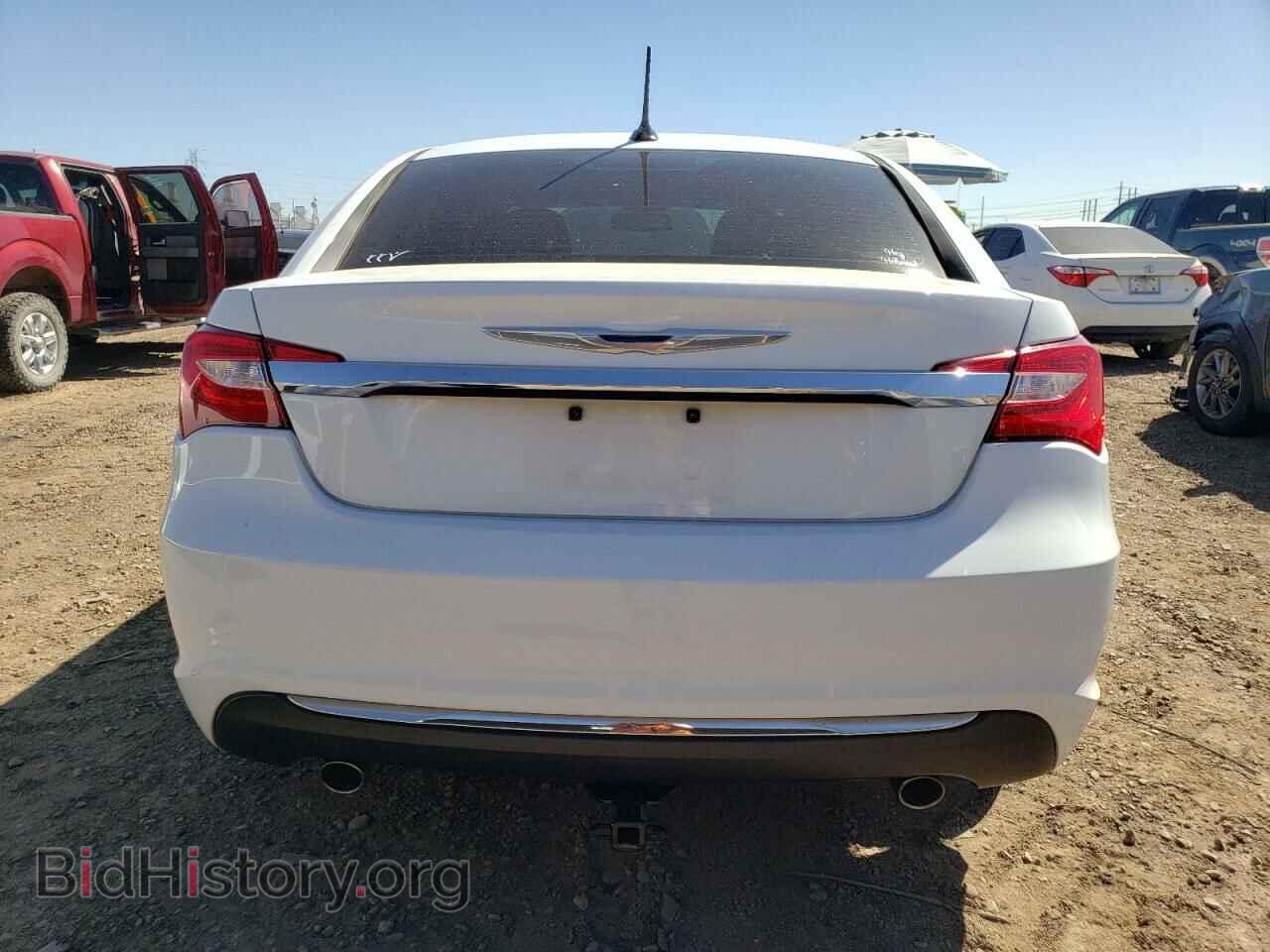 2012 CHRYSLER 200 - VIN: 1C3CCBCG3CN226909 - Фото 6