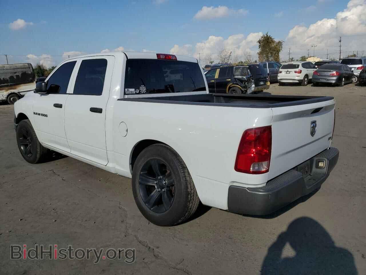 2011 DODGE RAM 1500 - VIN: 1D7RB1CP4BS534972 - Фото 2