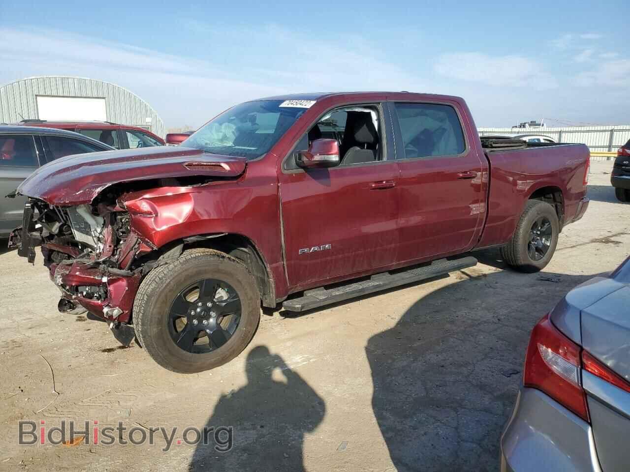 Photo 1C6SRFMT2MN815595 - RAM 1500 2021