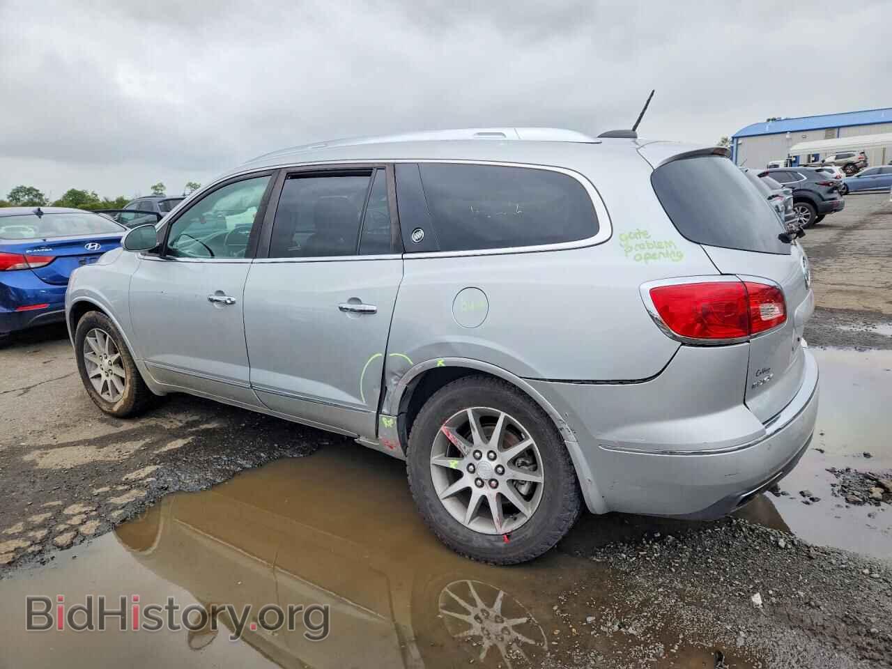 2017 BUICK ENCLAVE - VIN: 5GAKVBKD0HJ107983 - Photo 2