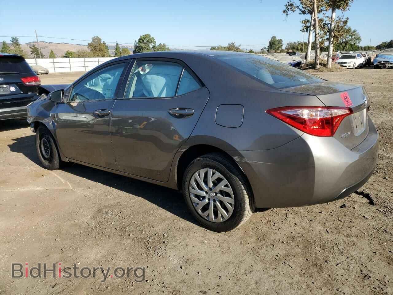 2017 TOYOTA COROLLA - VIN: 2T1BURHEXHC795822 - Фото 2