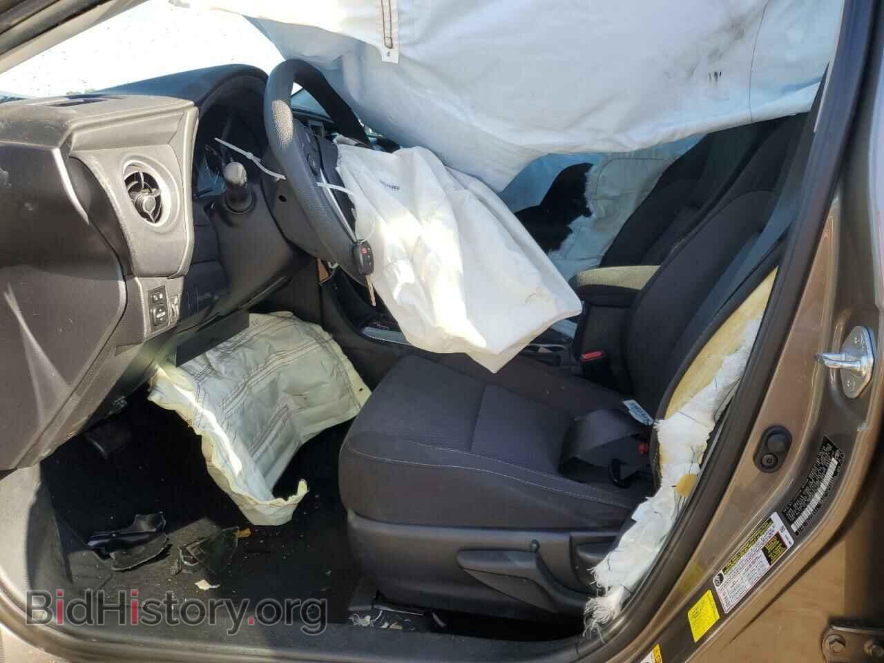 2017 TOYOTA COROLLA - VIN: 2T1BURHEXHC795822 - Фото 7