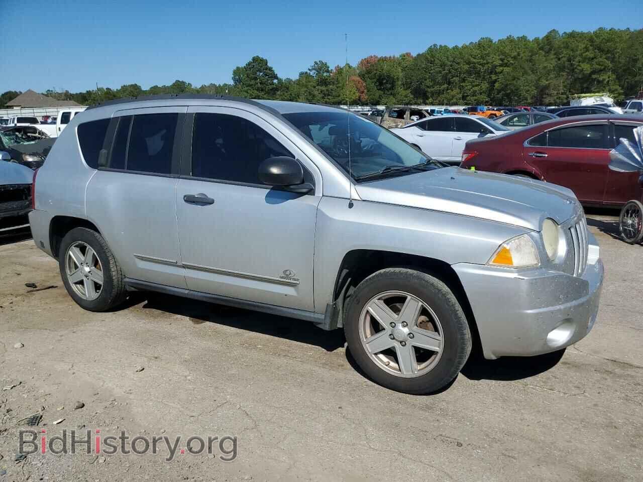 2010 JEEP COMPASS - VIN: 1J4NT4FB2AD506737 - Фото 4