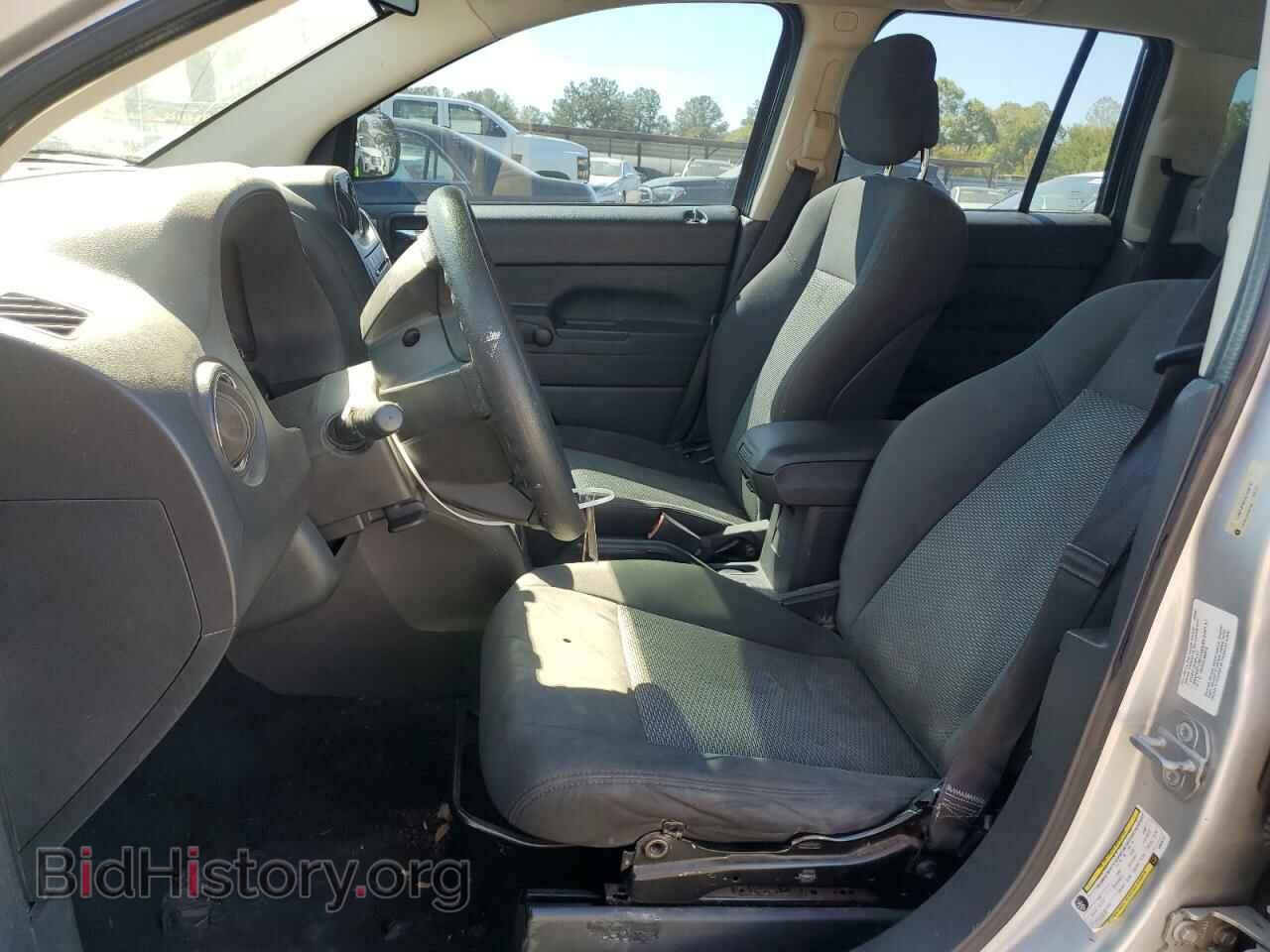 2010 JEEP COMPASS - VIN: 1J4NT4FB2AD506737 - Фото 7