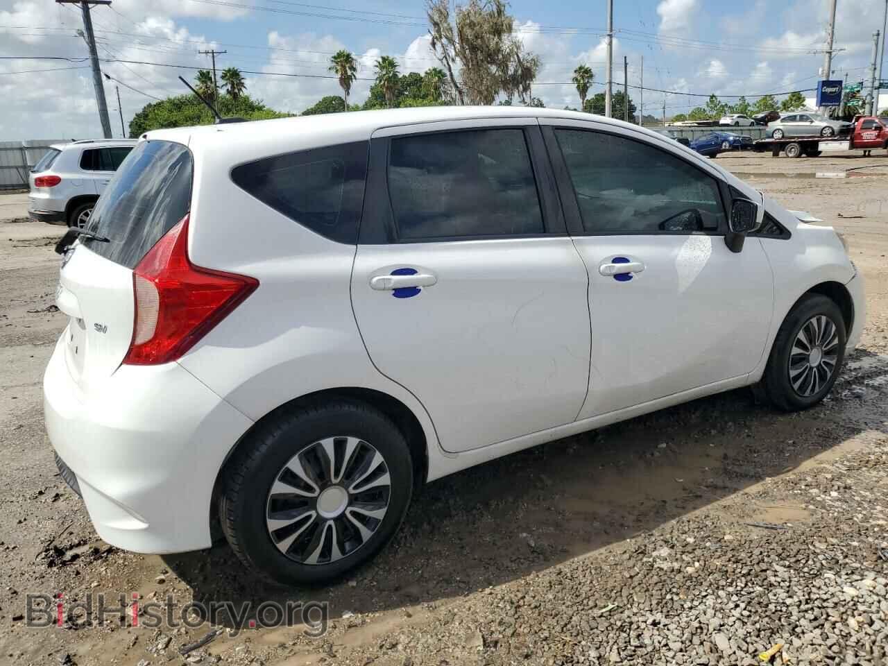 2017 NISSAN VERSA - VIN: 3N1CE2CP0HL358154 - Фото 3