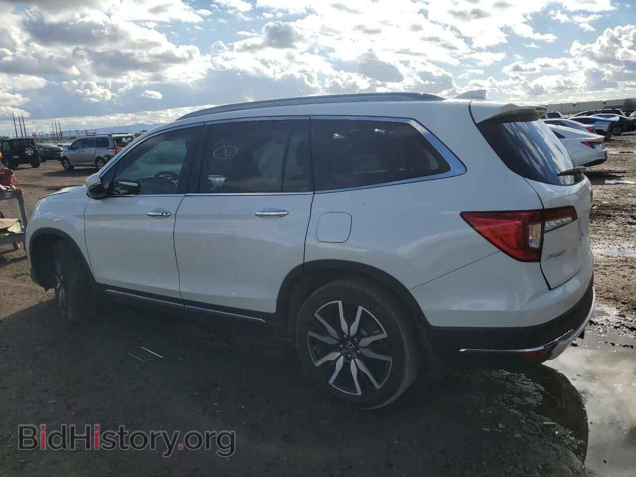 2019 HONDA PILOT - VIN: 5FNYF5H62KB011948 - Фото 2