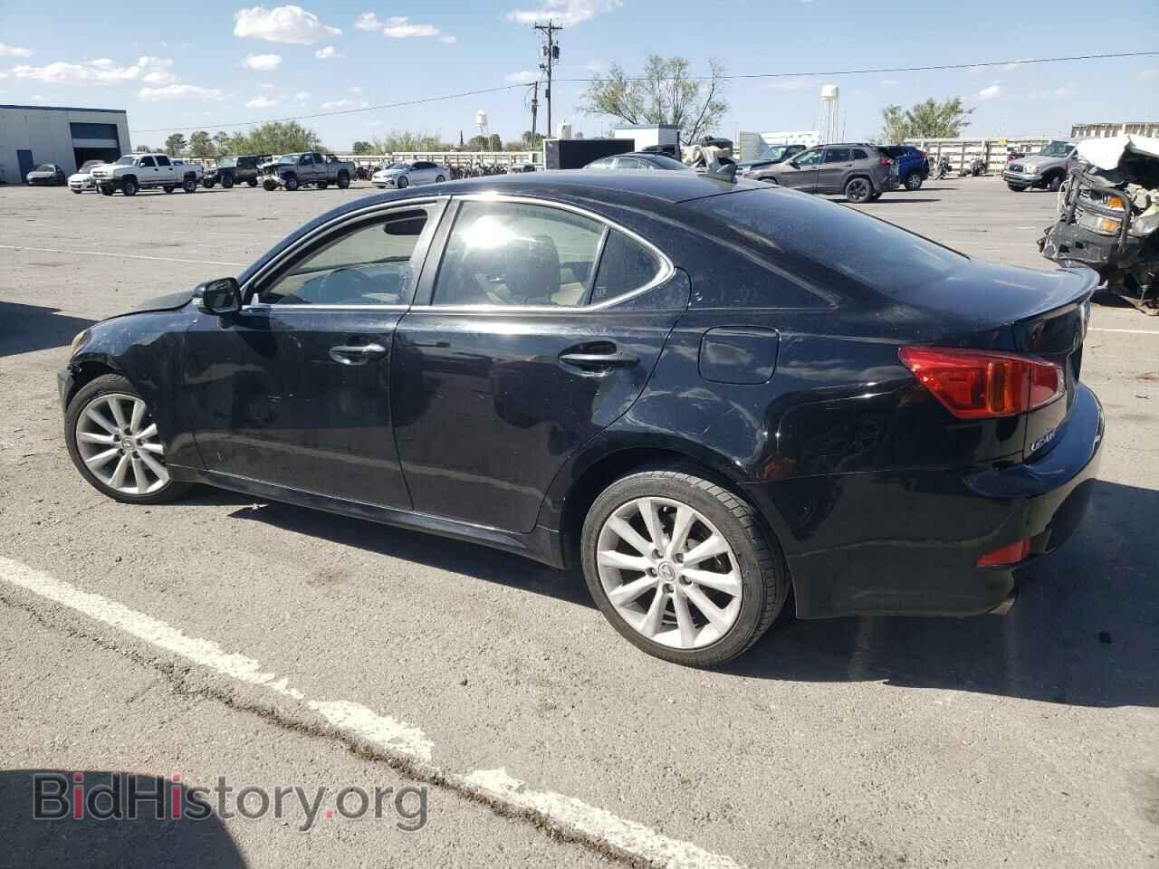 2010 LEXUS IS - VIN: JTHCF5C26A2032798 - Фото 2