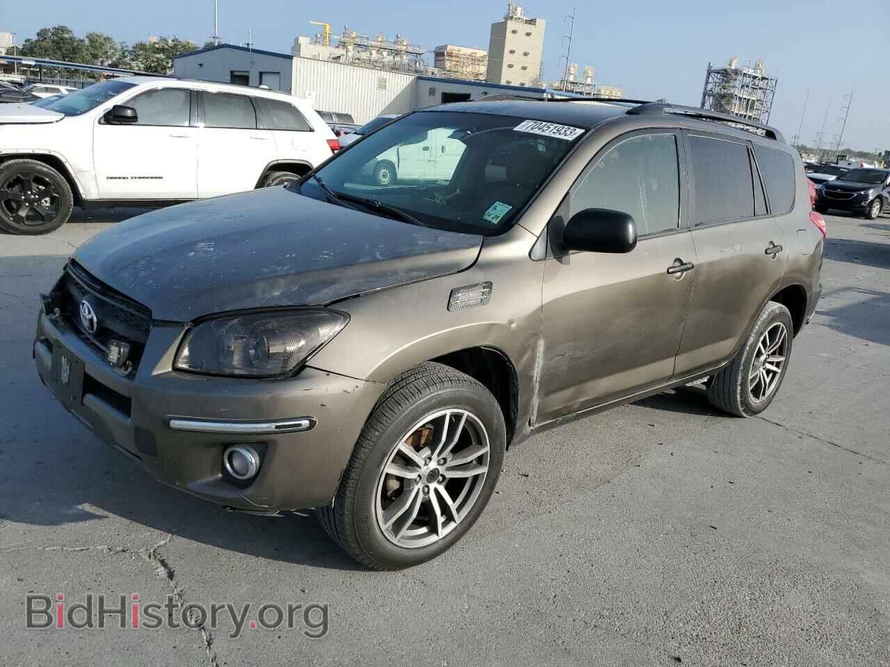 Photo 2T3ZF4DV3BW062946 - TOYOTA RAV4 2011
