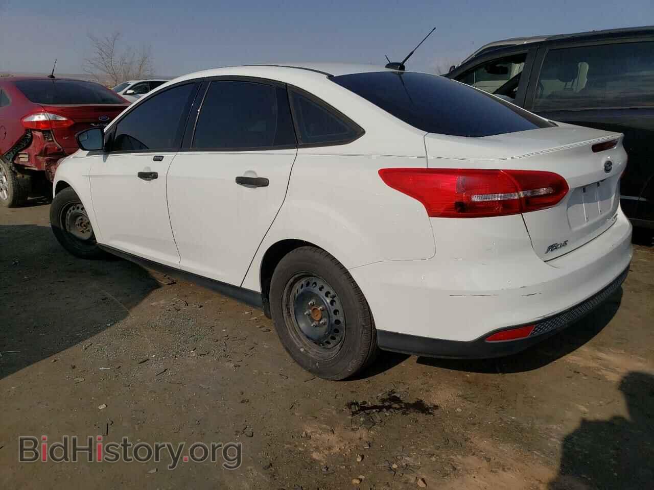 2015 FORD FOCUS - VIN: 1FADP3E26FL261557 - Photo 2