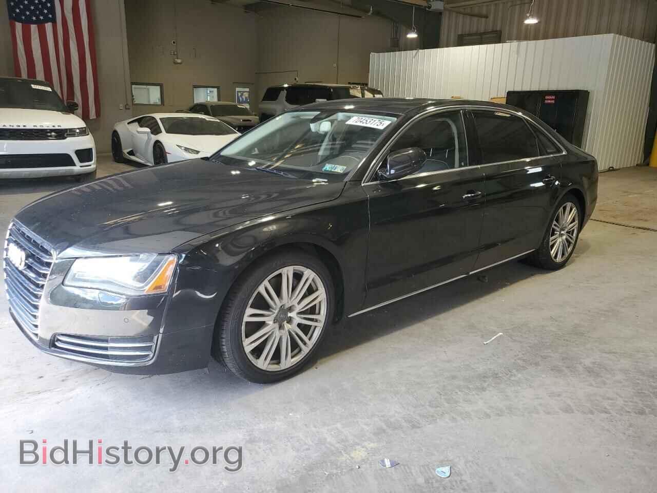 Photo WAUTVAFD1BN008416 - AUDI A8 2011