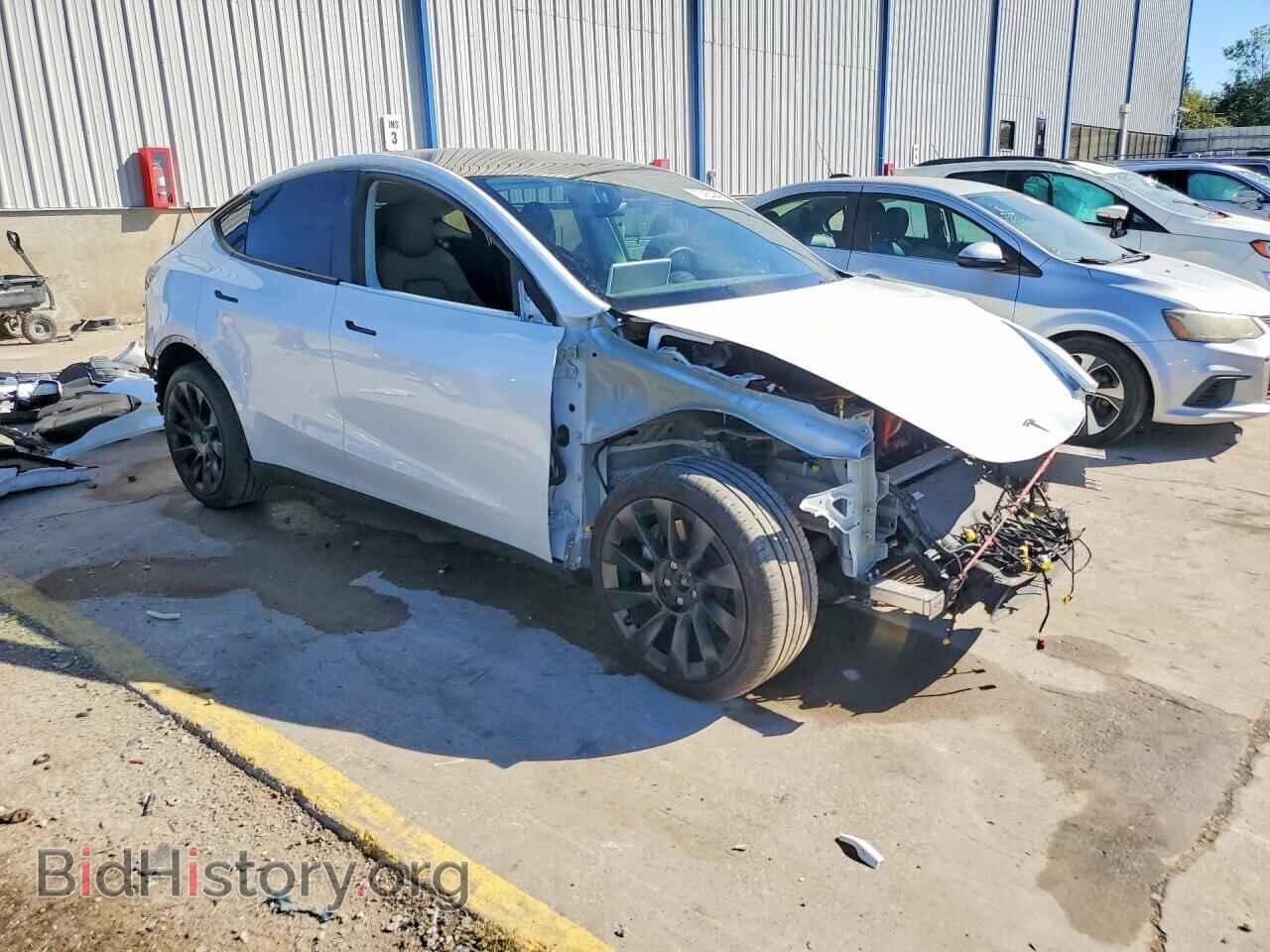 2023 TESLA MODEL Y - VIN: 7SAYGDEE8PA203675 - Photo 4
