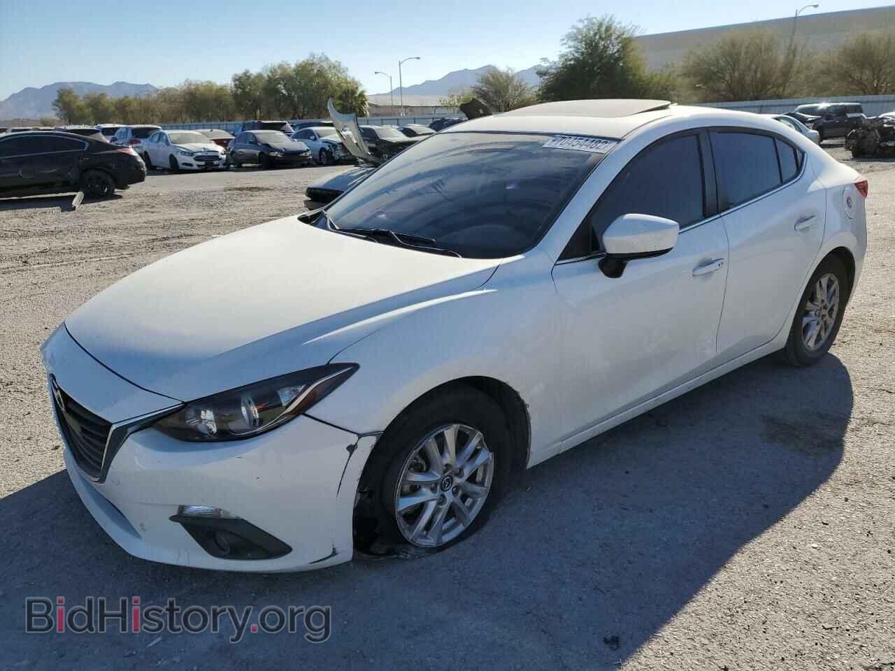 Фотография JM1BM1V76F1258244 - MAZDA 3 2015