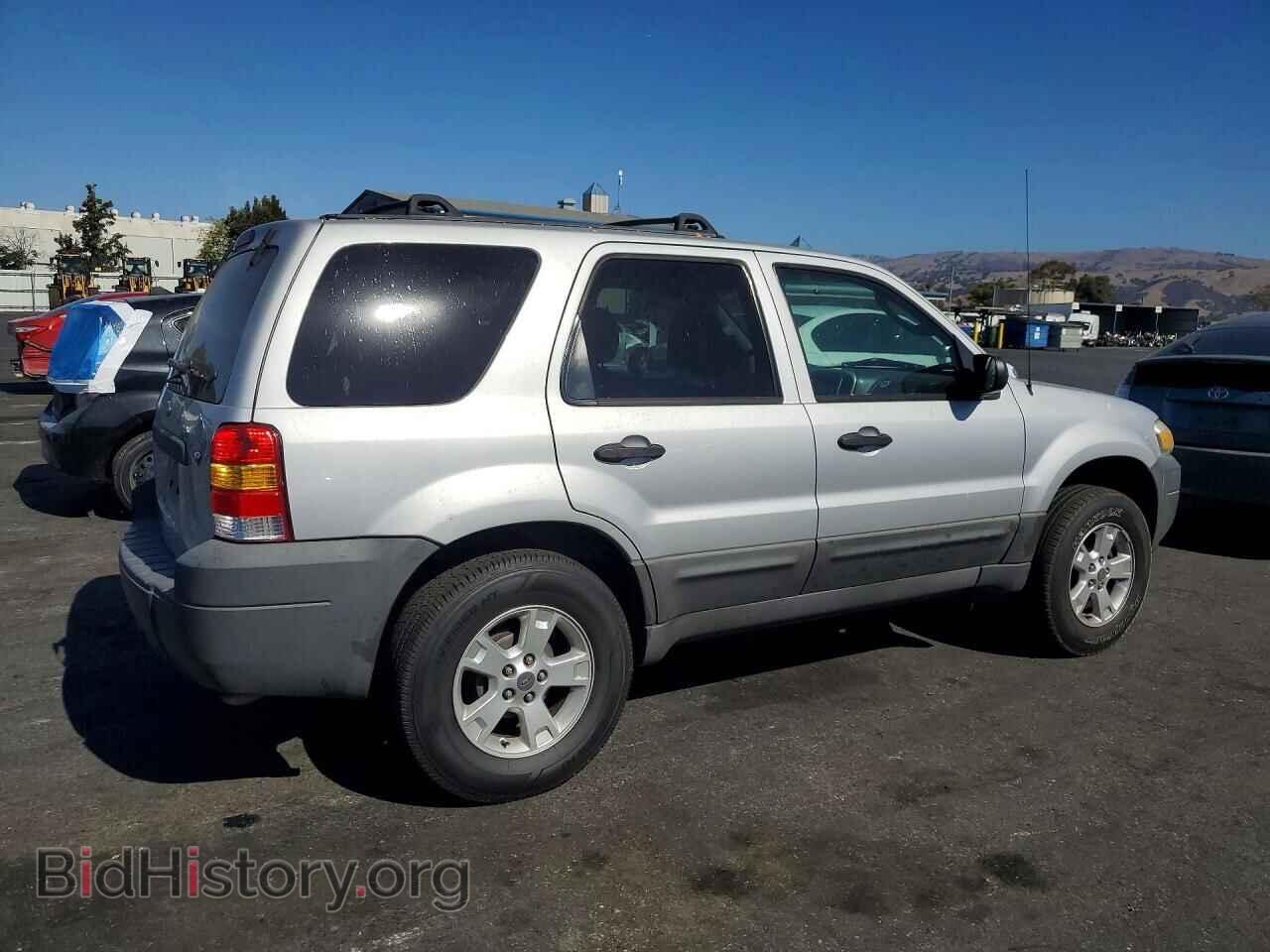 2005 FORD ESCAPE - VIN: 1FMCU03155KC23034 - Фото 3