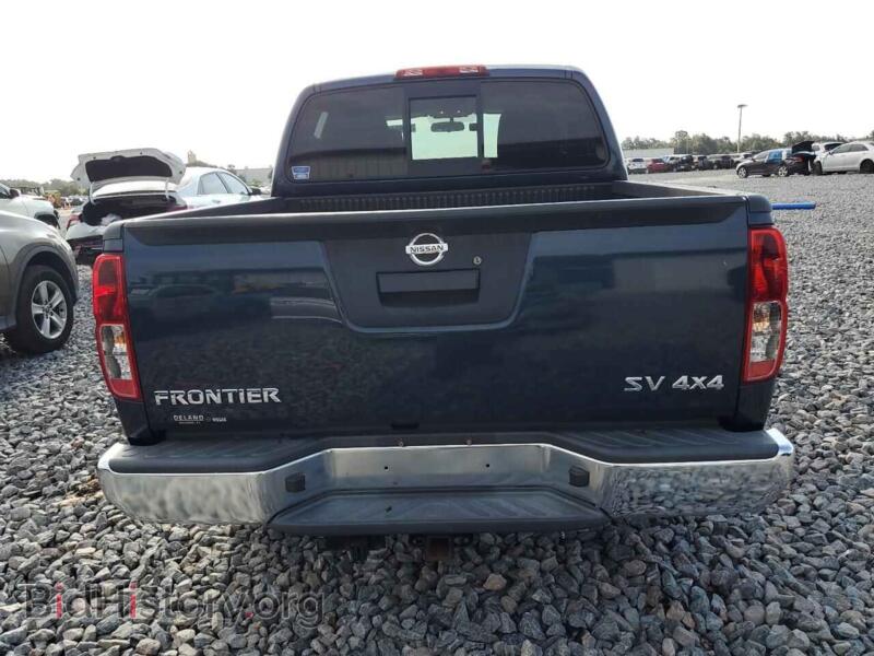 2019 Nissan FRONTIER (VIN 1N6AD0EV4KN769696) — photo 6 of 12