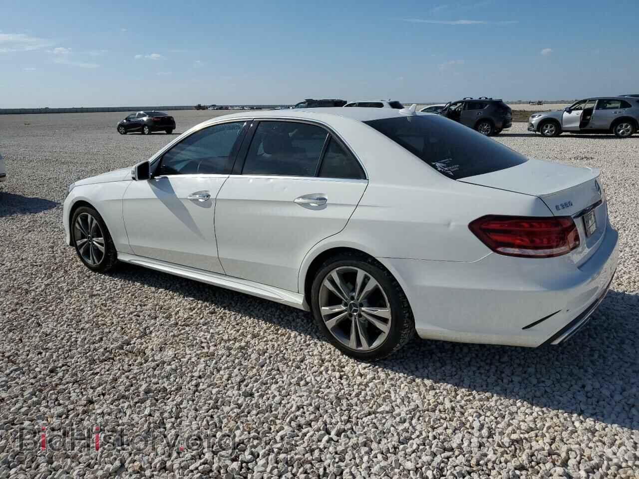 2014 MERCEDES-BENZ E-CLASS - VIN: WDDHF5KB2EA925609 - Фото 2