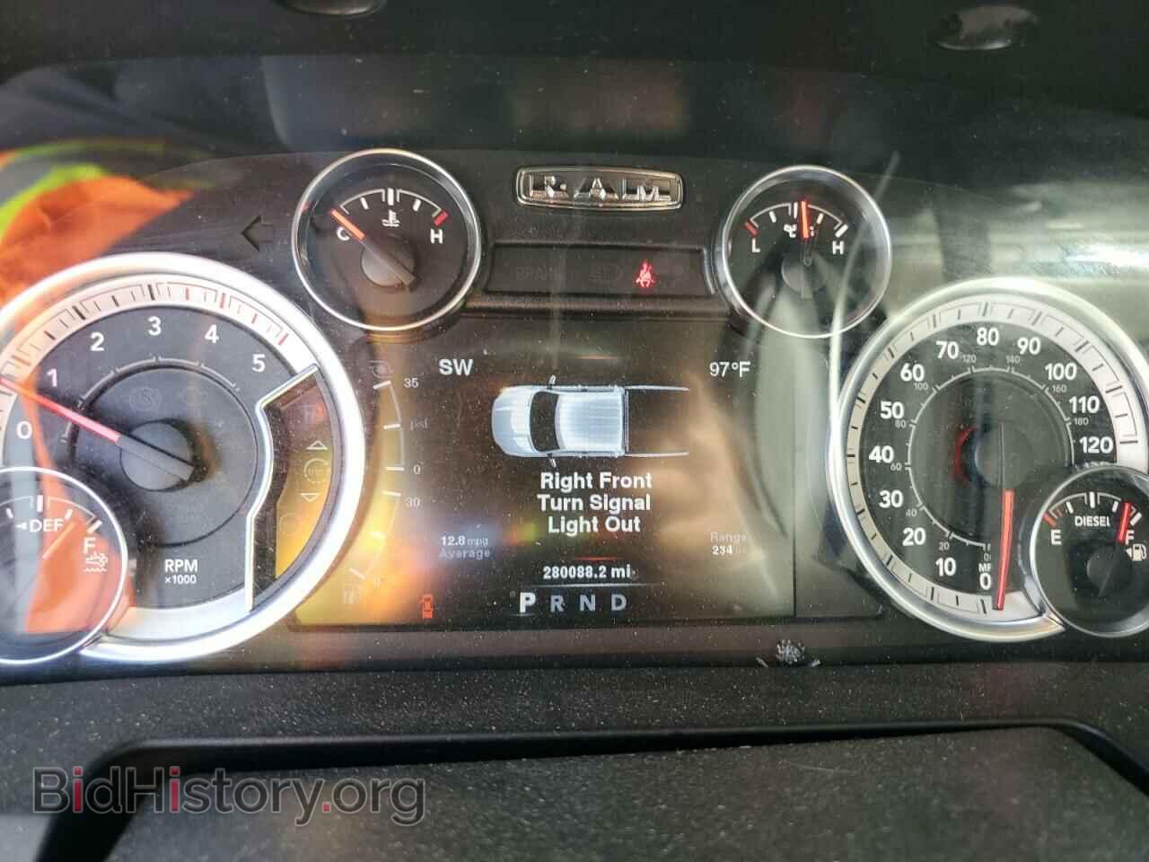 2013 RAM All Models - VIN: 3C6UR5DLXDG514634 - Photo 9