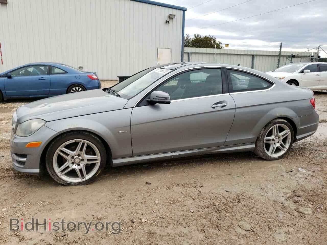 Photo WDDGJ4HB0CF763166 - MERCEDES-BENZ C-CLASS 2012