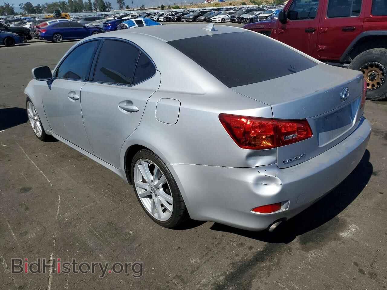 2007 LEXUS IS - VIN: JTHBK262X75033736 - Фото 2