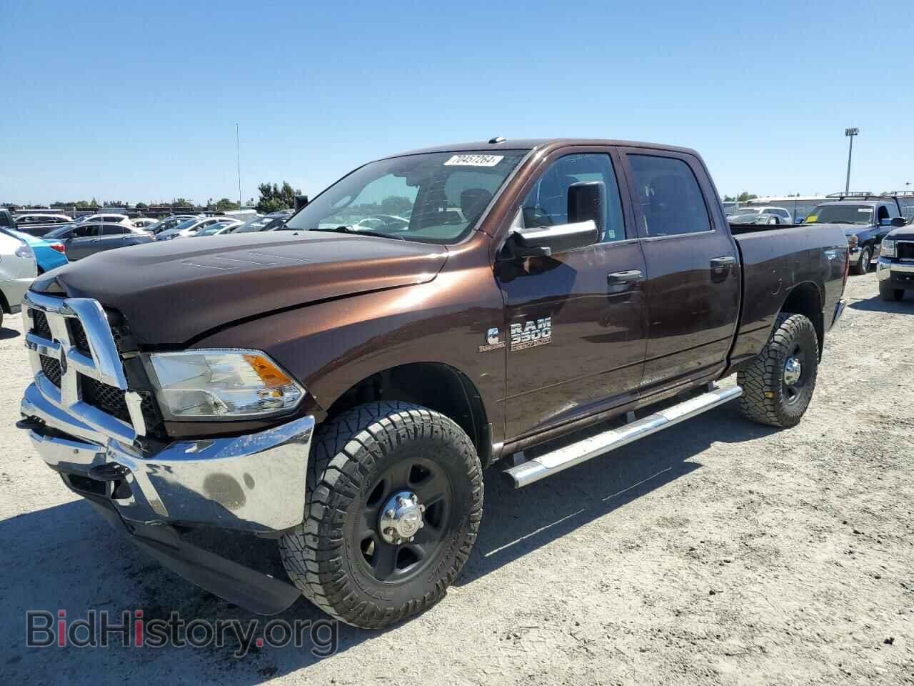 Photo 3C63R3CL7FG613223 - RAM All Models 2015