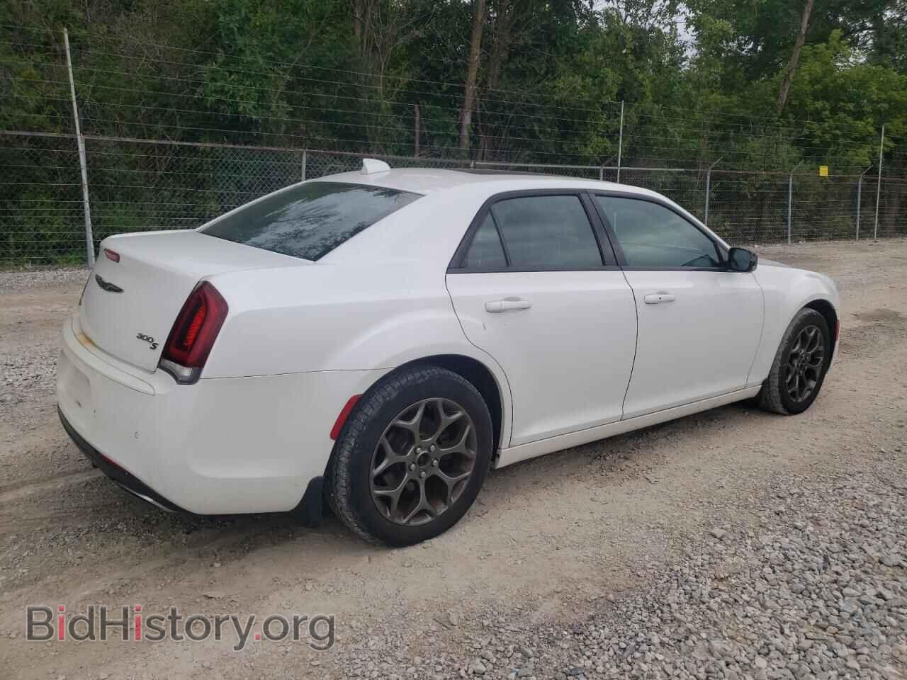 2016 CHRYSLER 300 - VIN: 2C3CCAGG5GH136082 - Фото 3