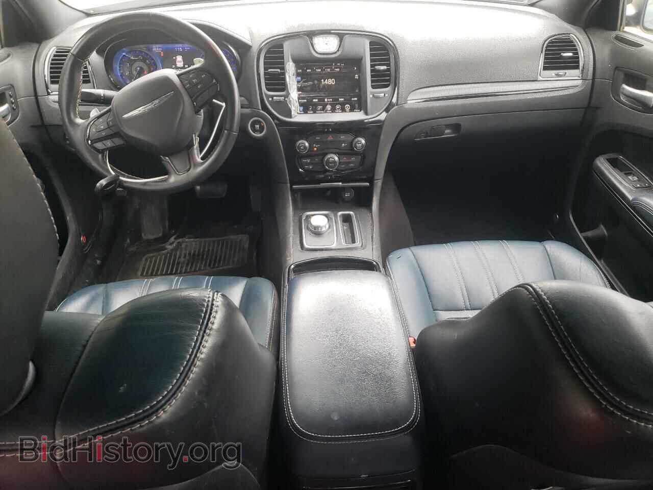 2016 CHRYSLER 300 - VIN: 2C3CCAGG5GH136082 - Фото 8
