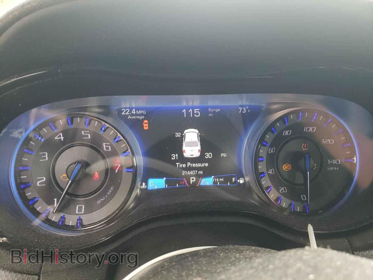 2016 CHRYSLER 300 - VIN: 2C3CCAGG5GH136082 - Фото 9