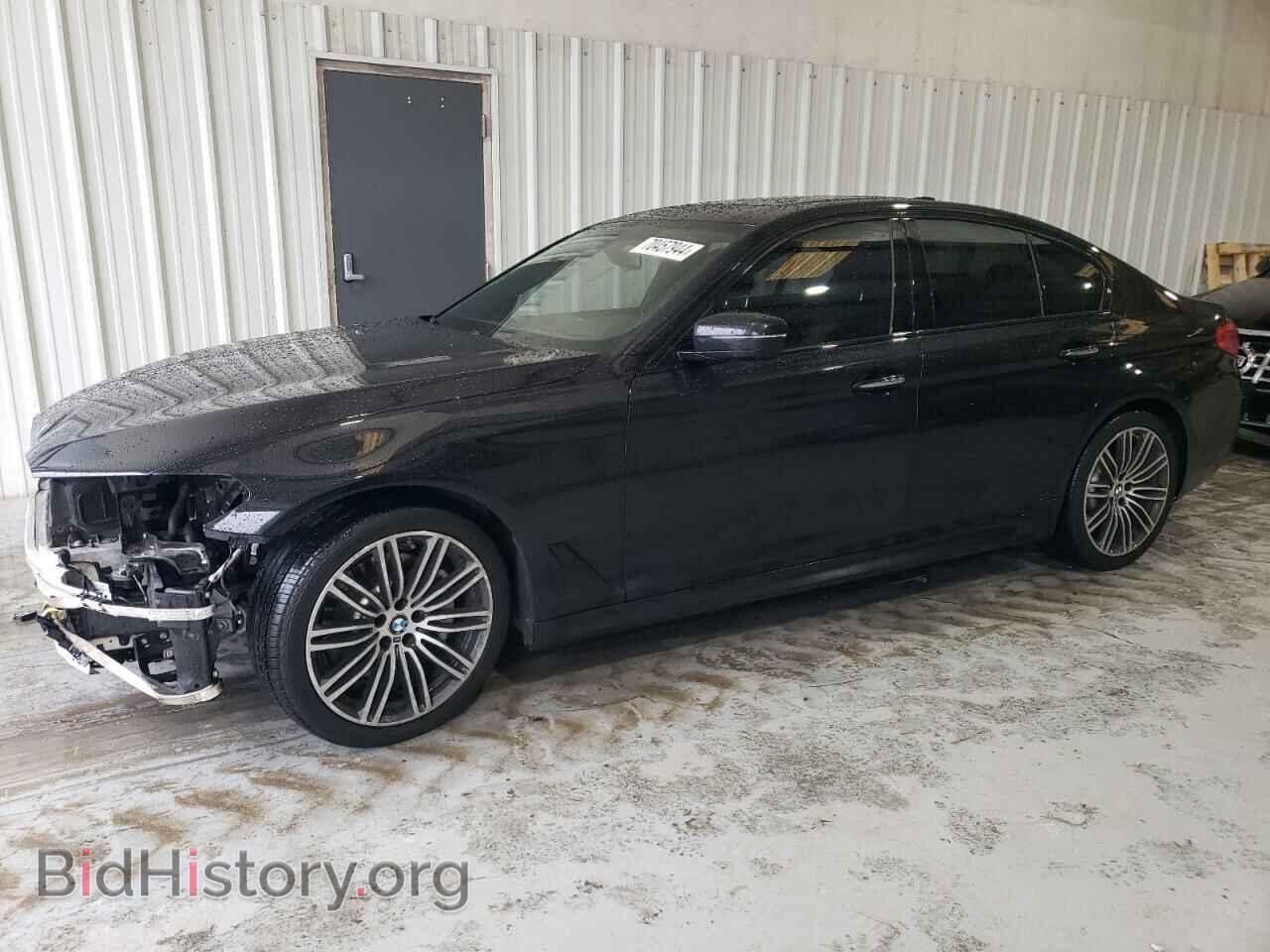 Photo WBAJA7C32HG906764 - BMW 5 SERIES 2017