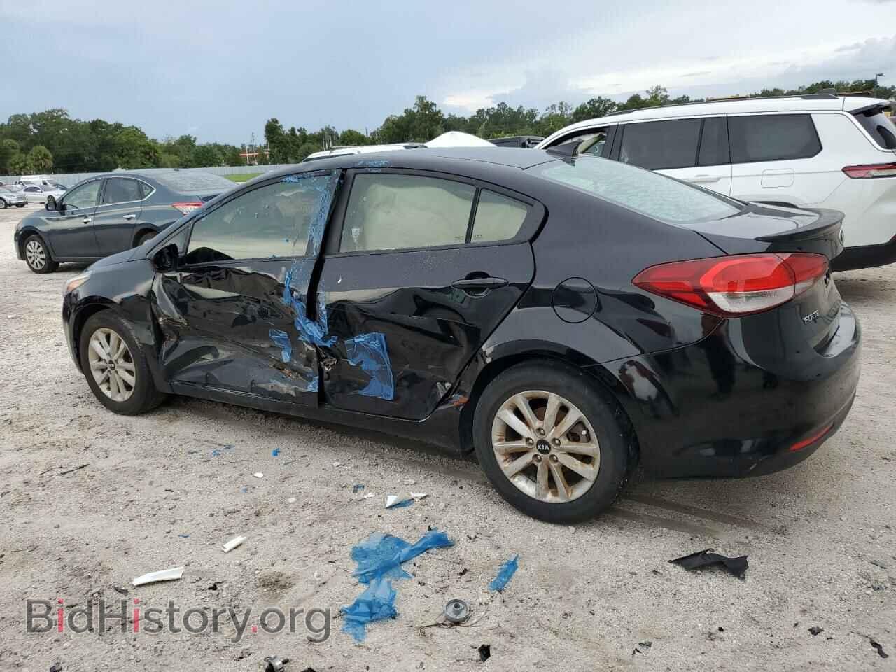 2017 KIA FORTE - VIN: 3KPFL4A79HE047762 - Фото 2