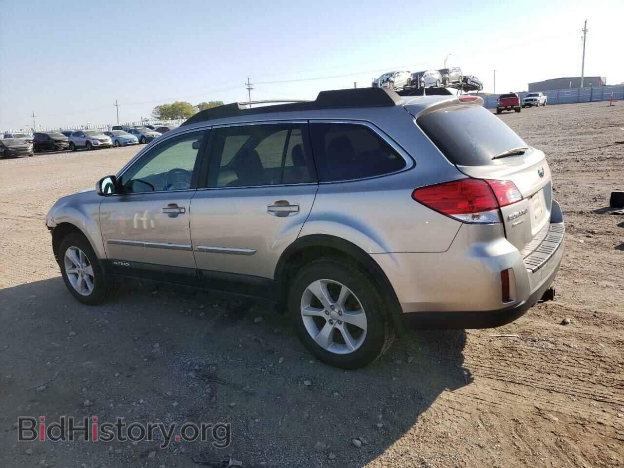 2014 SUBARU OUTBACK - VIN: 4S4BRCCC6E3286850 - Photo 2