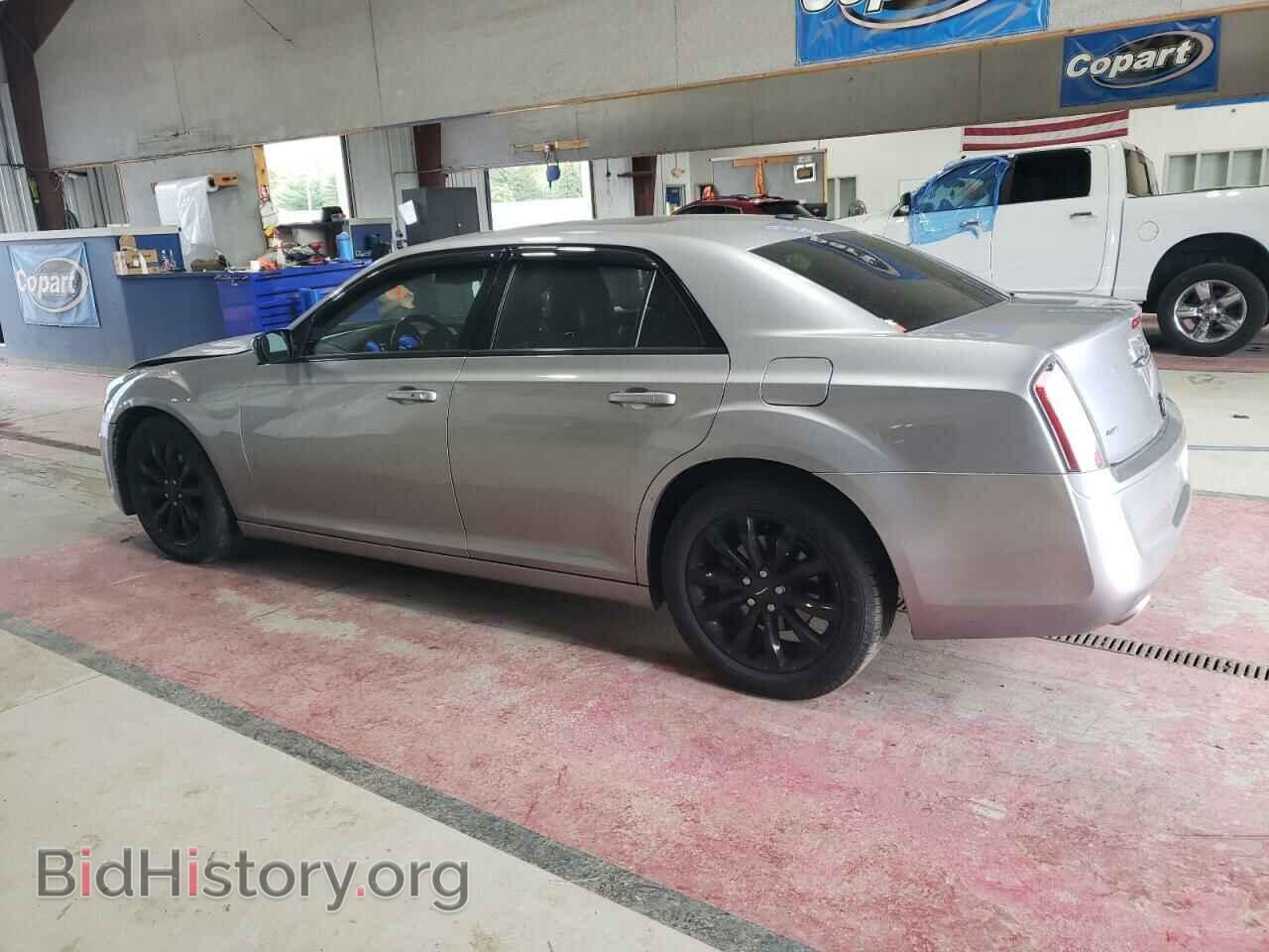 2014 CHRYSLER 300 - VIN: 2C3CCAGG7EH237914 - Фото 2