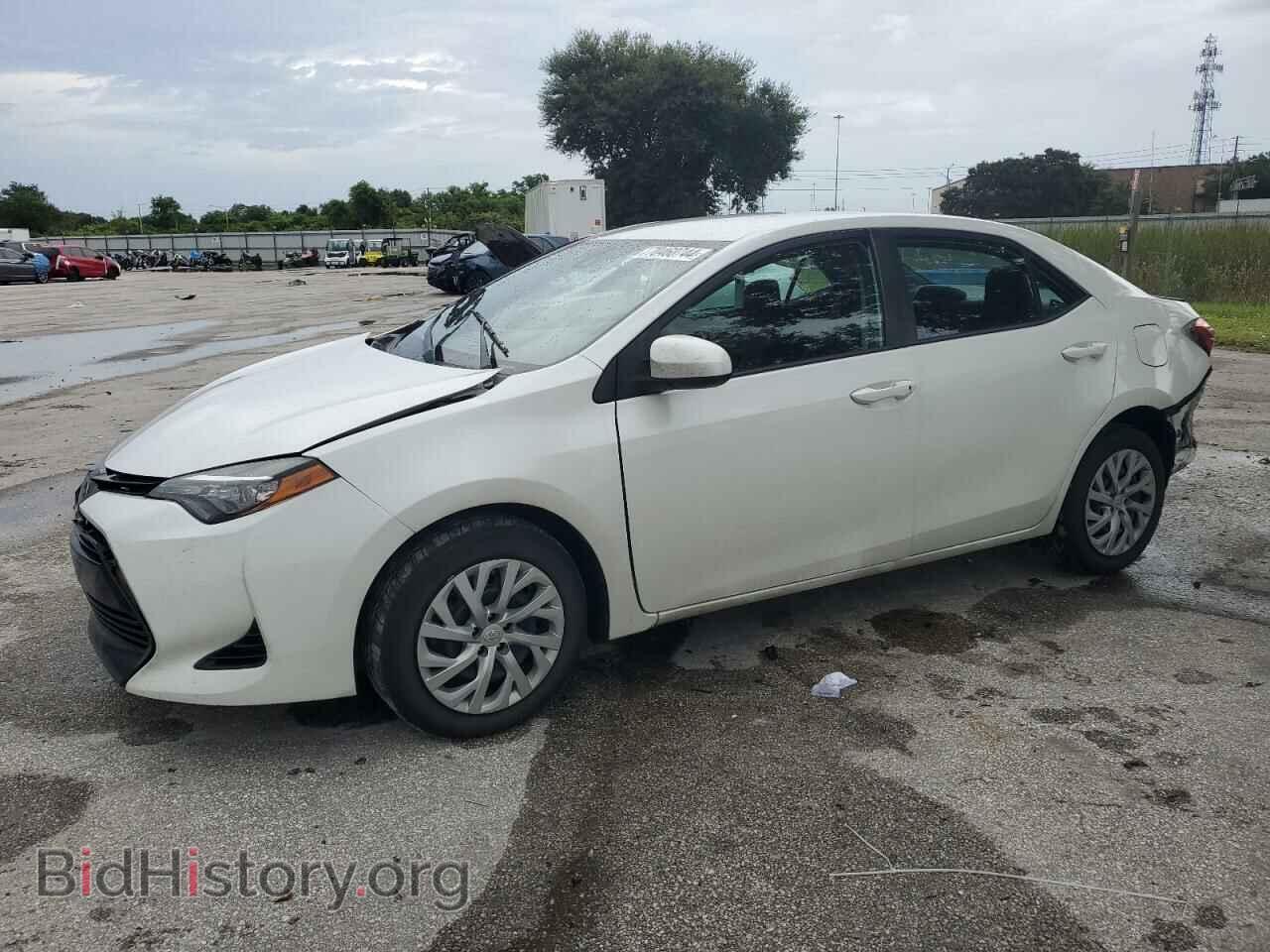 Фотография 5YFBURHE4HP571333 - TOYOTA COROLLA 2017