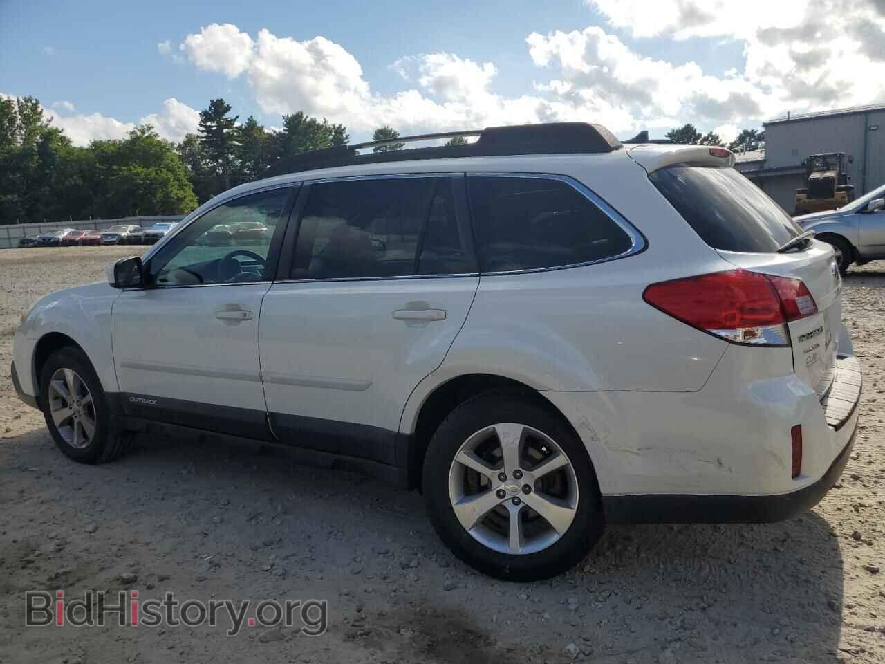 2013 SUBARU OUTBACK - VIN: 4S4BRBLC8D3304208 - Фото 2