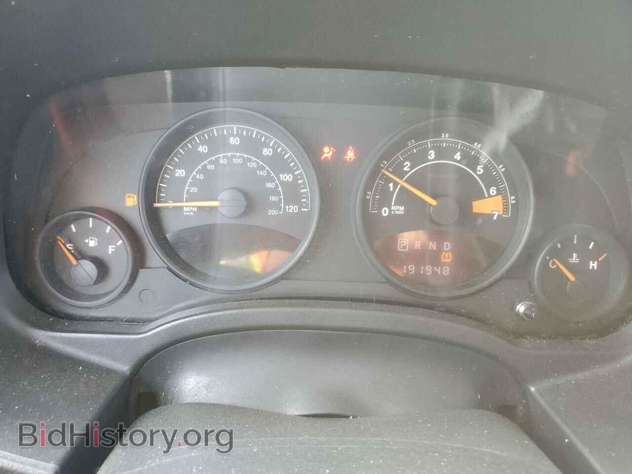 2014 JEEP COMPASS - VIN: 1C4NJCBA2ED573699 - Фото 9