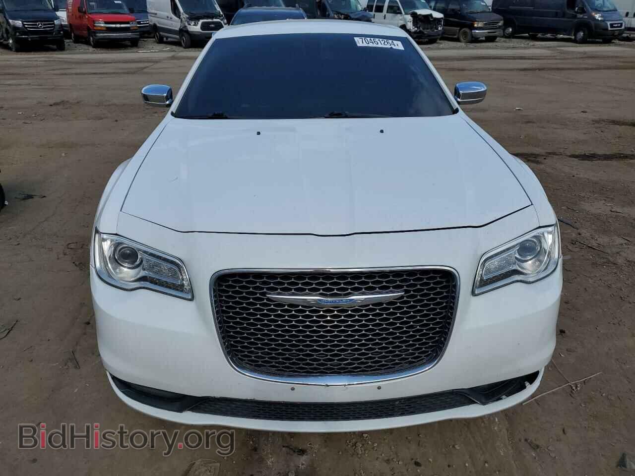 2018 CHRYSLER 300 - VIN: 2C3CCAKG6JH151849 - Фото 5