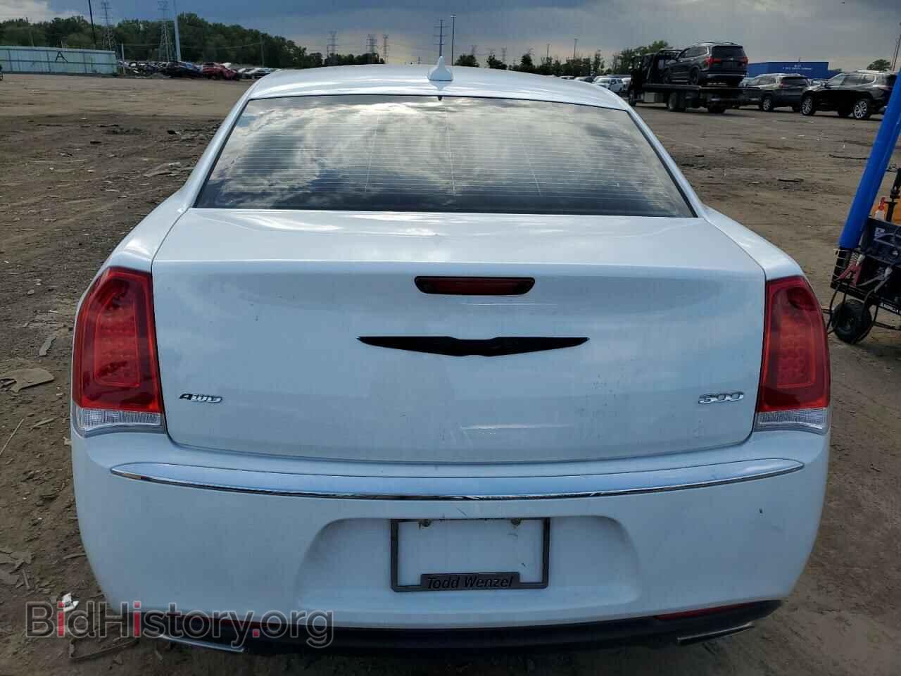 2018 CHRYSLER 300 - VIN: 2C3CCAKG6JH151849 - Фото 6