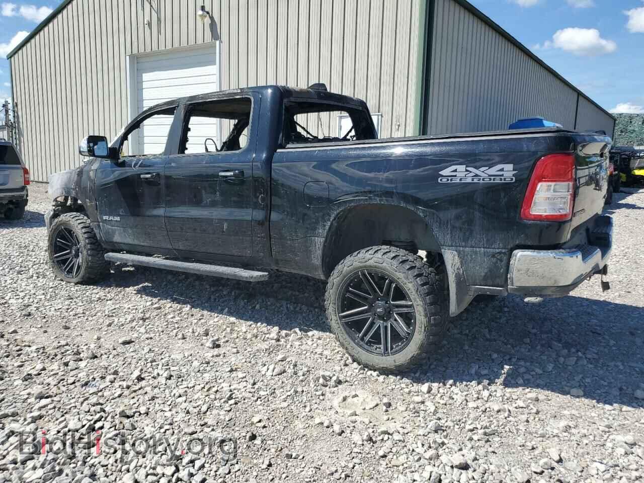 2020 RAM 1500 - VIN: 1C6RRFMG5LN233068 - Фото 2