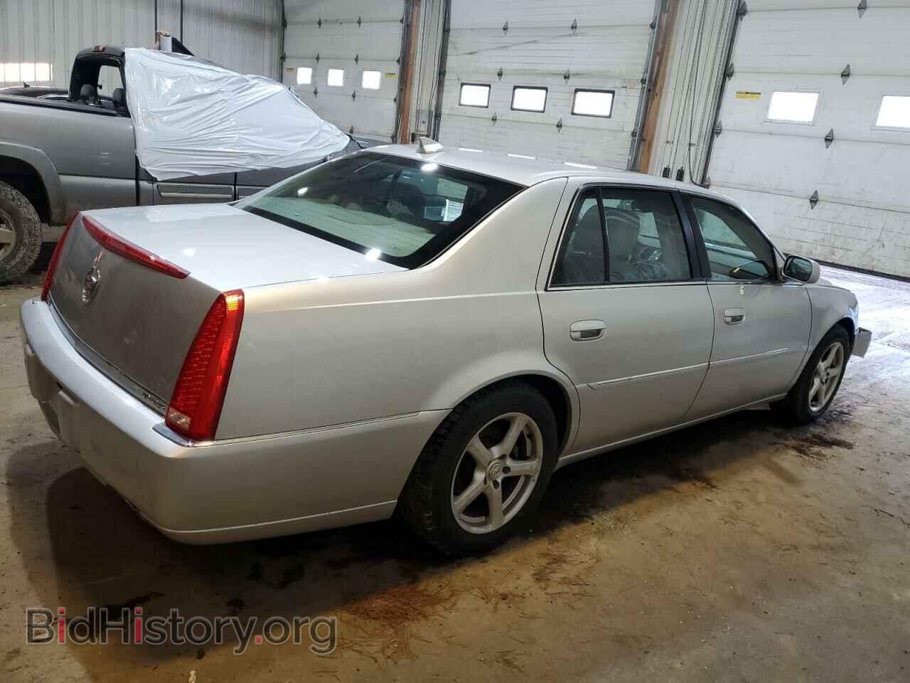 2011 CADILLAC DTS - VIN: 1G6KD5E61BU131458 - Фото 3