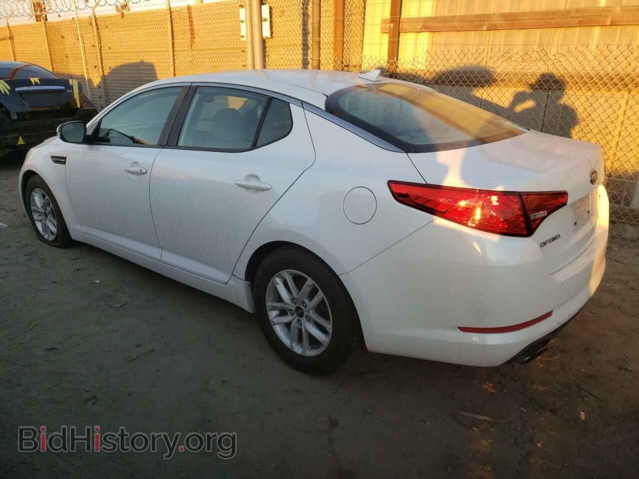 2011 KIA OPTIMA - VIN: KNAGM4A75B5166538 - Фото 2