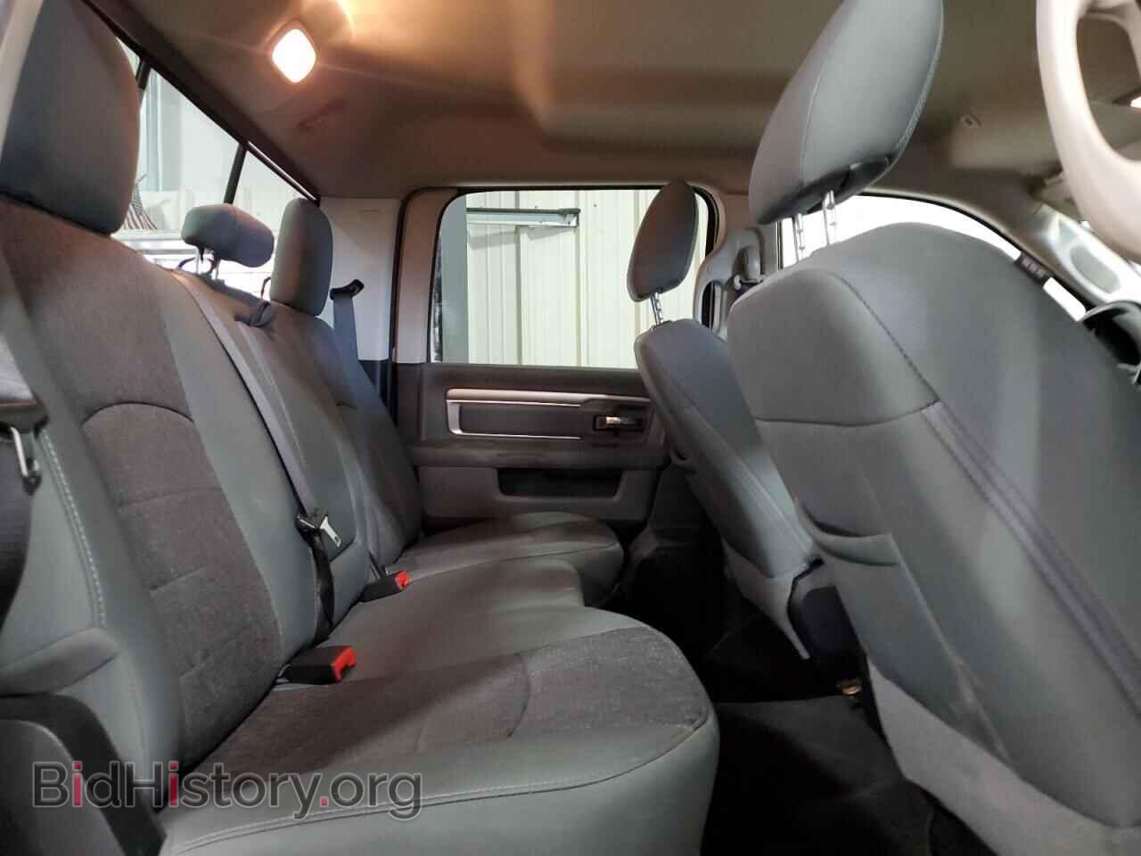 2018 RAM 1500 - VIN: 3C6RR7LG8JG240965 - Фото 10
