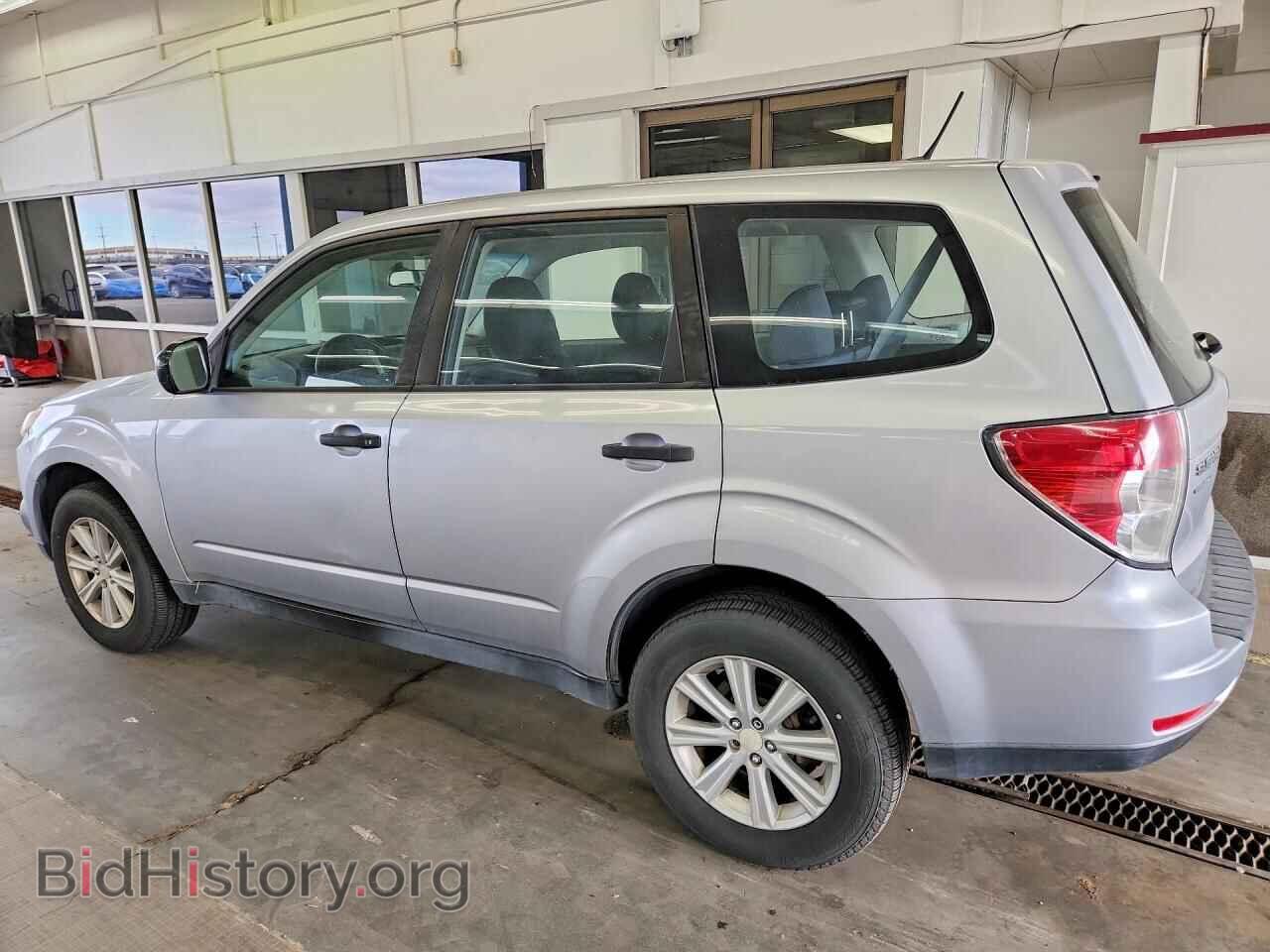 2013 SUBARU FORESTER - VIN: JF2SHBAC2DH446505 - Photo 2