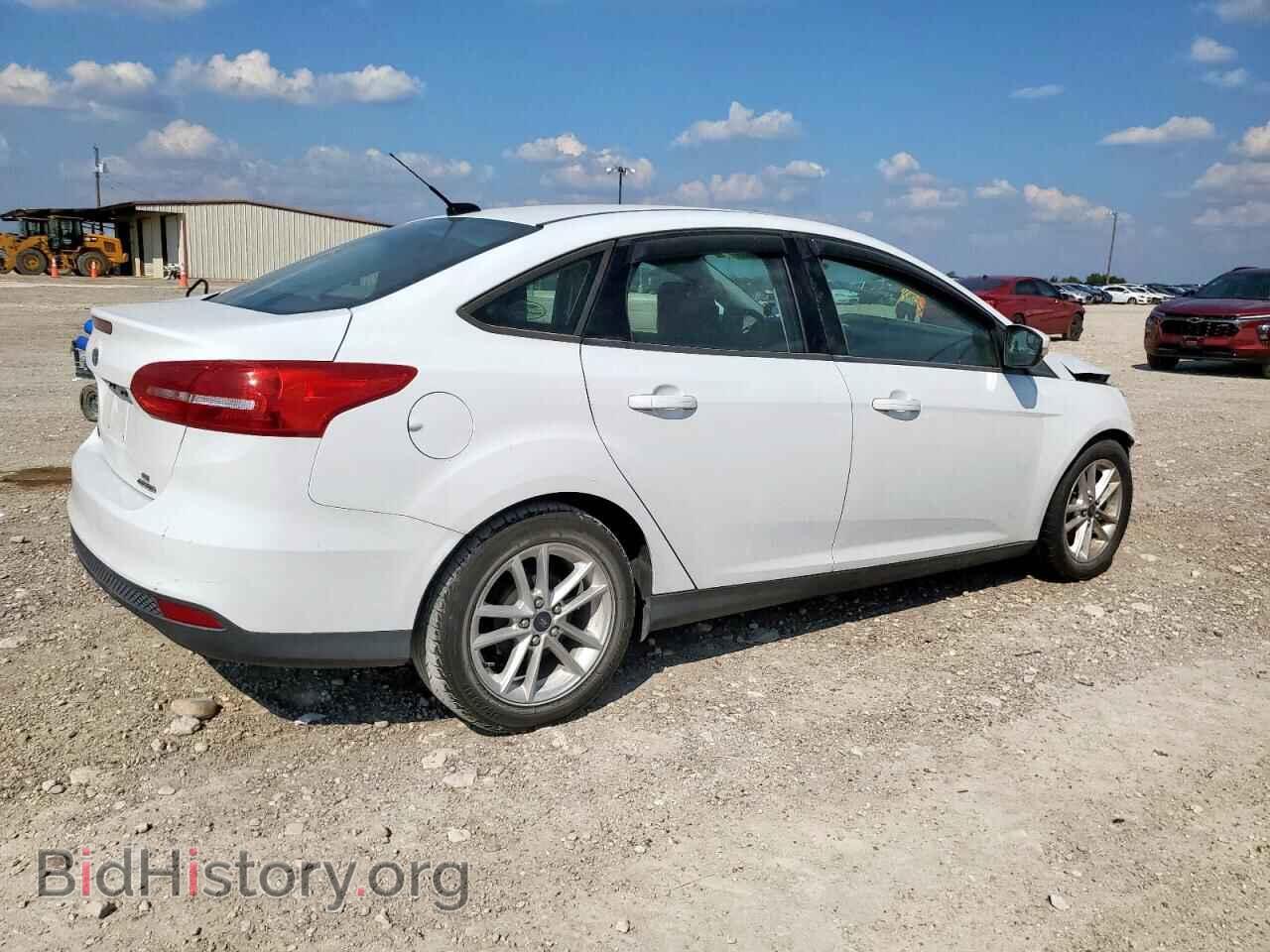 2016 FORD FOCUS - VIN: 1FADP3F2XGL265451 - Фото 3