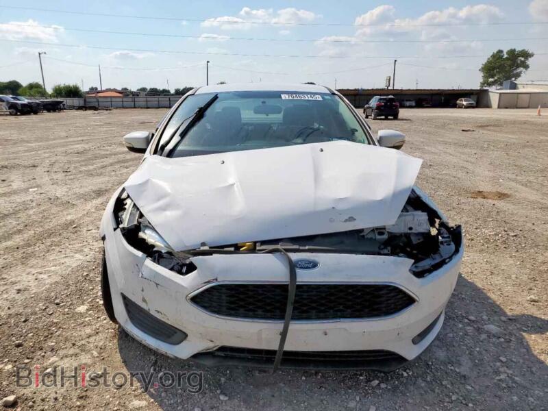 2016 Ford FOCUS (VIN 1FADP3F2XGL265451) — фото 5 из 14