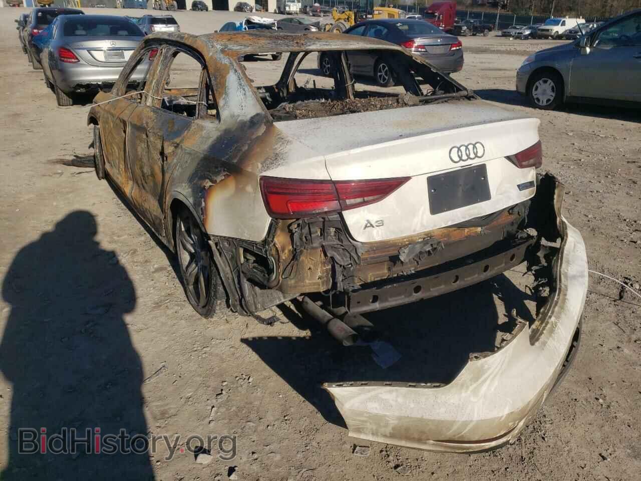2018 AUDI A3 - VIN: WAUAUGFF6J1045899 - Фото 3
